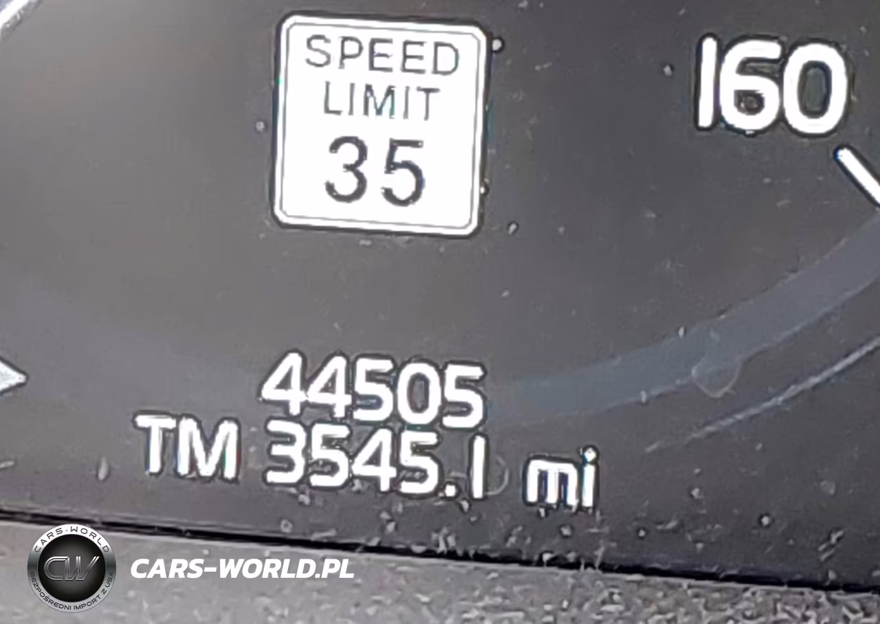 2021 Volvo S60 Recharge Plug-In Hybrid T8 R-Design Expression VIN:7JRBR0FZXMG109505 - 16