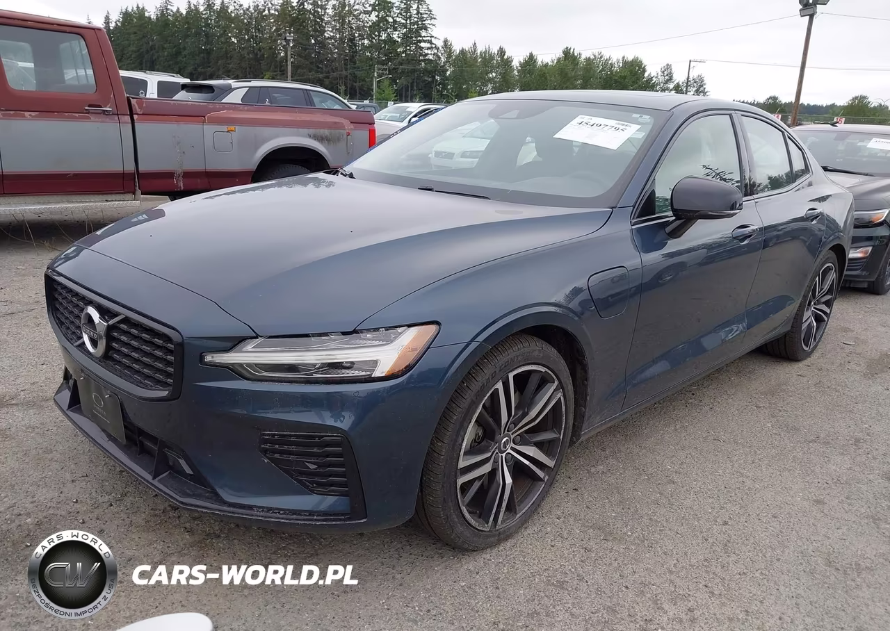 2021 Volvo S60 Recharge Plug-In Hybrid T8 R-Design Expression VIN:7JRBR0FZXMG109505 - 2