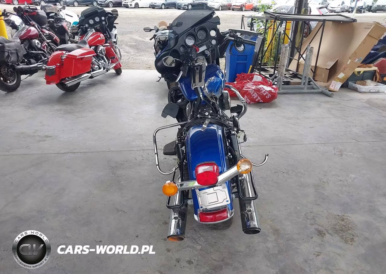 2010 Harley-Davidson Flhtcu VIN:1HD1FC418AB641523 - 6