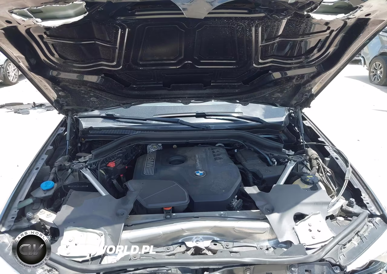 2018 BMW X3 xDrive30I VIN:5UXTR9C58JLC68939 - 10