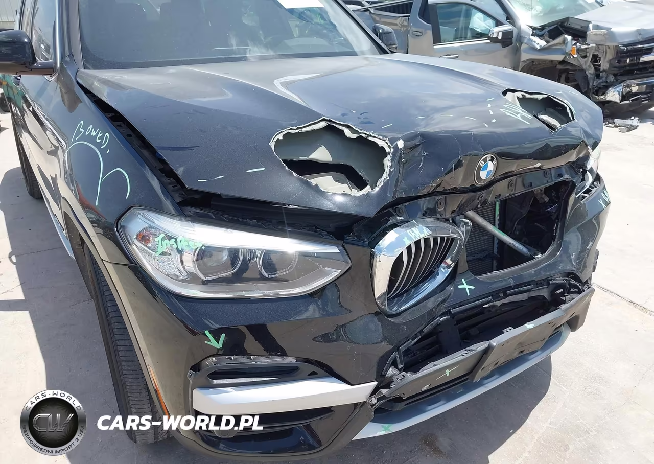 2018 BMW X3 xDrive30I VIN:5UXTR9C58JLC68939 - 18
