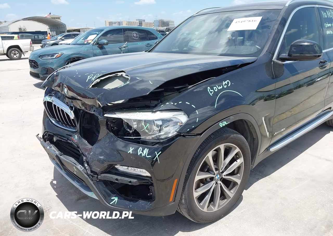 2018 BMW X3 xDrive30I VIN:5UXTR9C58JLC68939 - 6