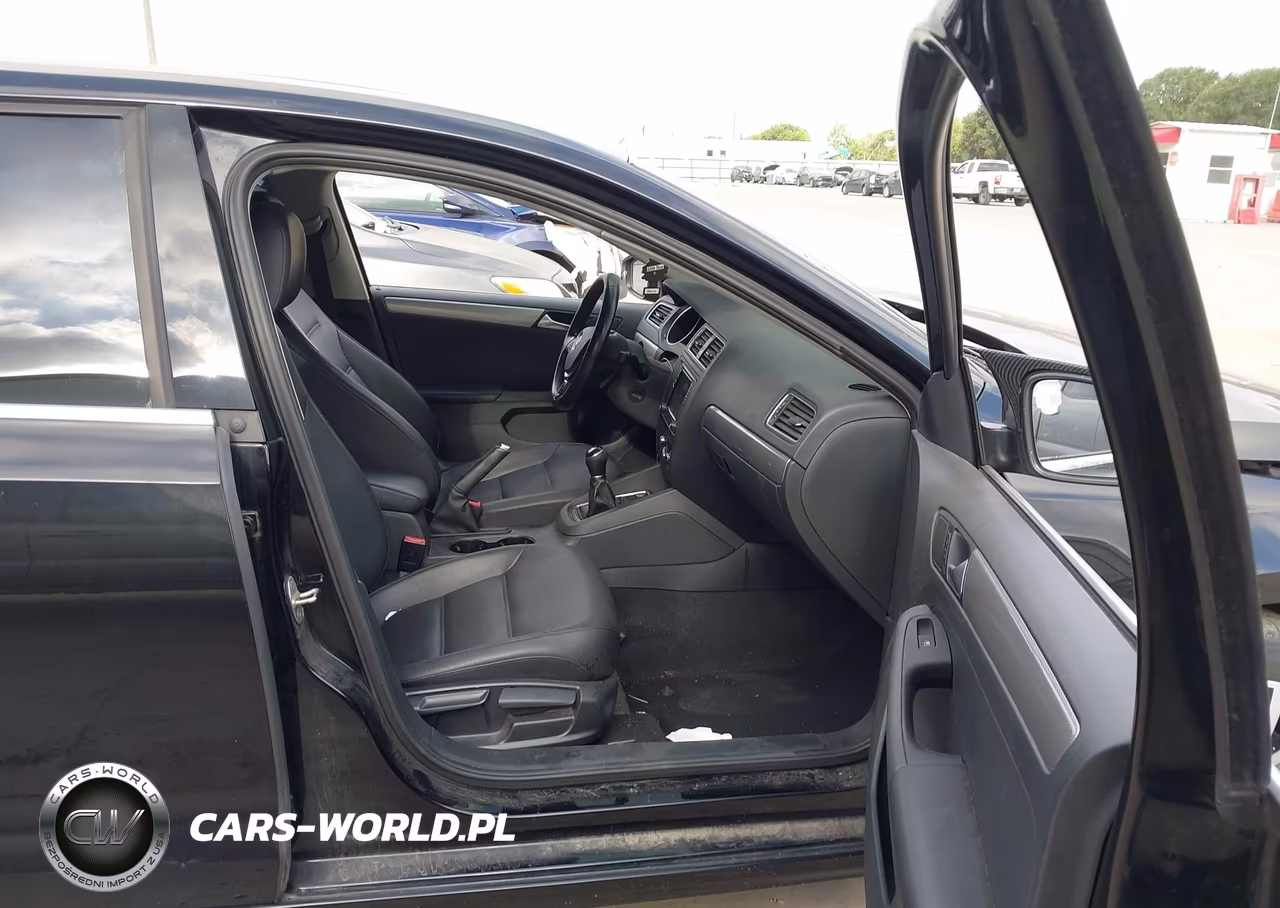 2017 Volkswagen Jetta 1.4T Se VIN:3VWB67AJXHM239410 - 5