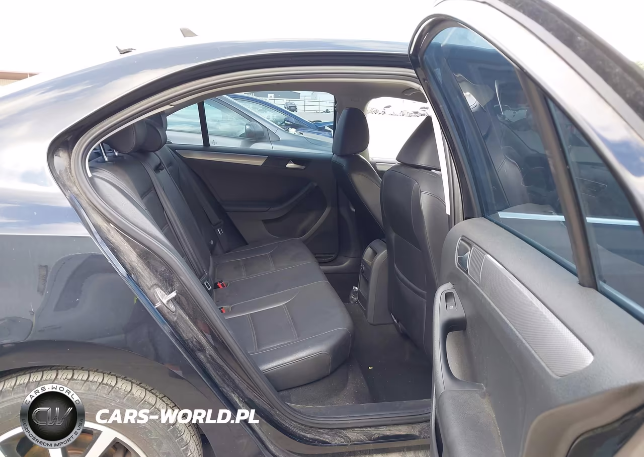 2017 Volkswagen Jetta 1.4T Se VIN:3VWB67AJXHM239410 - 8