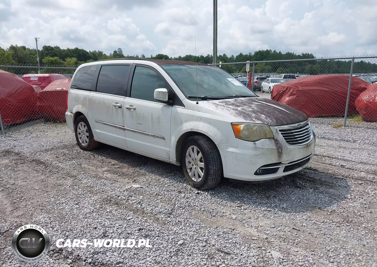 2014 Chrysler Town & Country Touring – zdjęcie 1 z 11