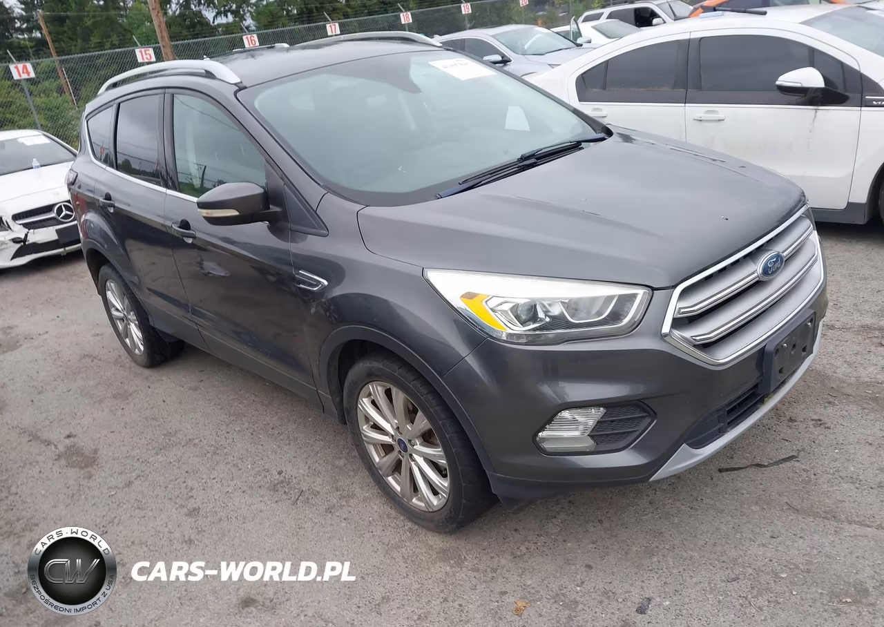 2017 Ford Escape Titanium – zdjęcie 1 z 16