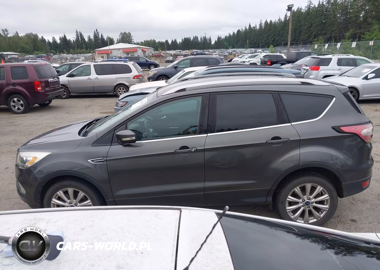 2017 Ford Escape Titanium VIN:1FMCU0J98HUC90079 - 14
