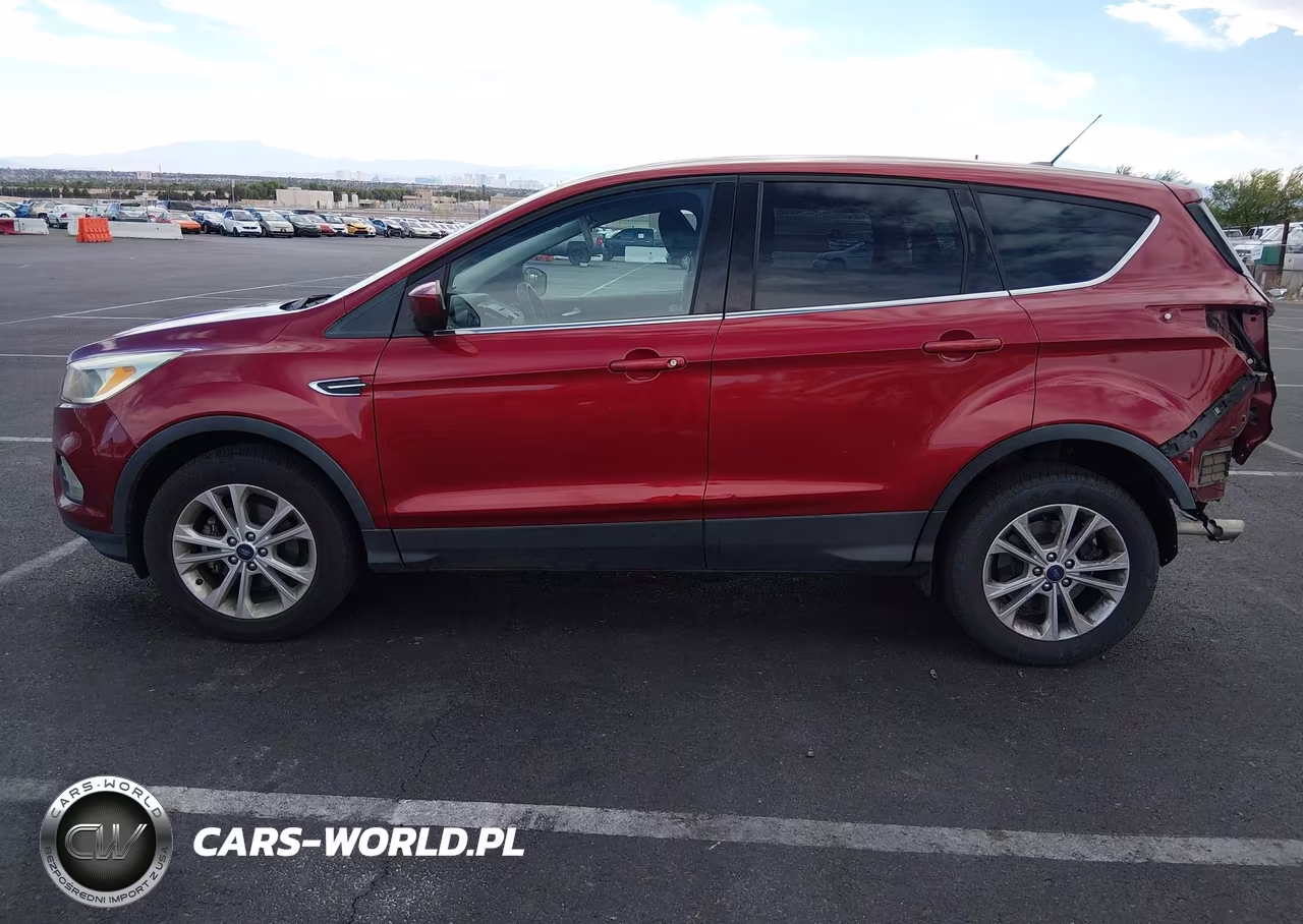 2017 Ford Escape Se VIN:1FMCU0GD1HUB81264 - 15