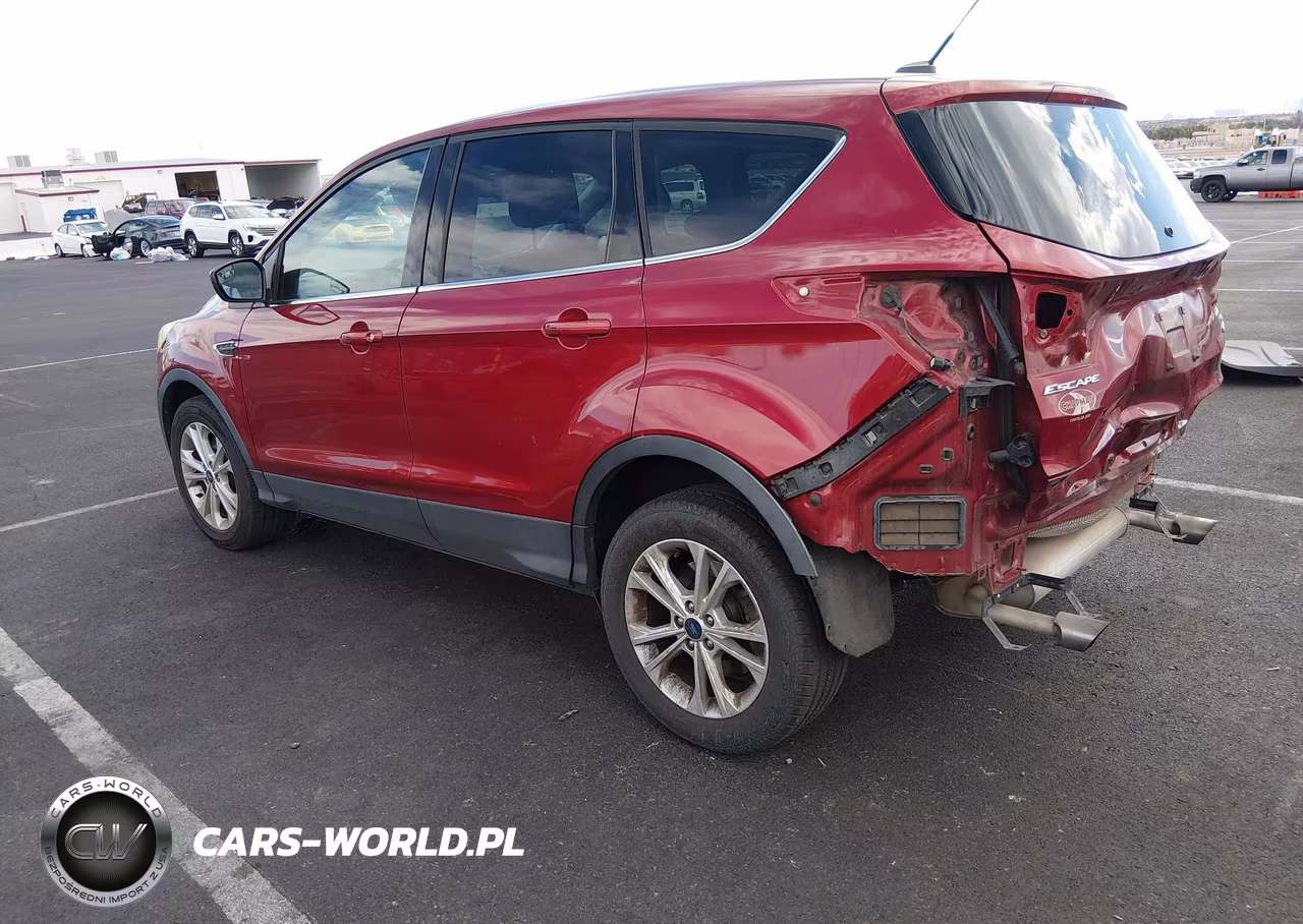 2017 Ford Escape Se VIN:1FMCU0GD1HUB81264 - 3