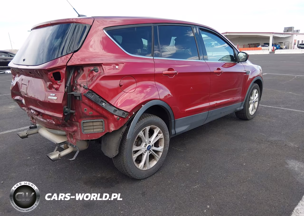 2017 Ford Escape Se VIN:1FMCU0GD1HUB81264 - 4