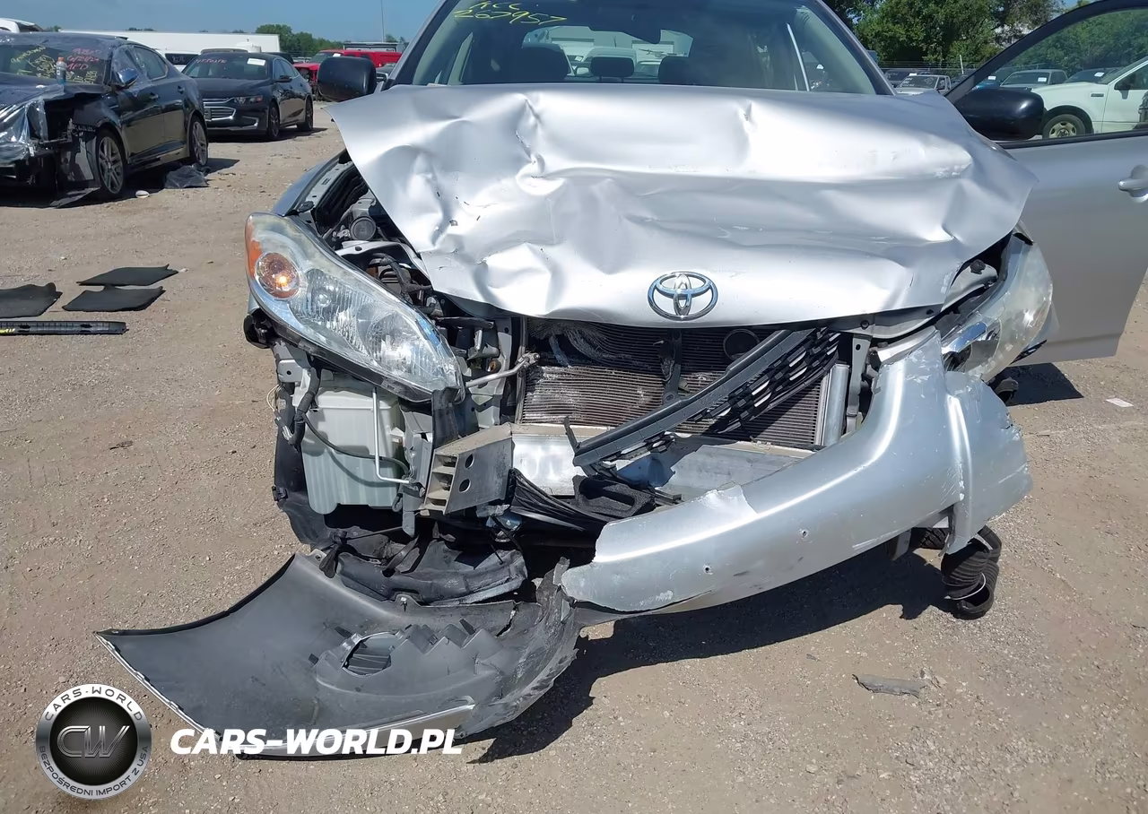2010 Toyota Matrix VIN:2T1KU4EE5AC267957 - 6
