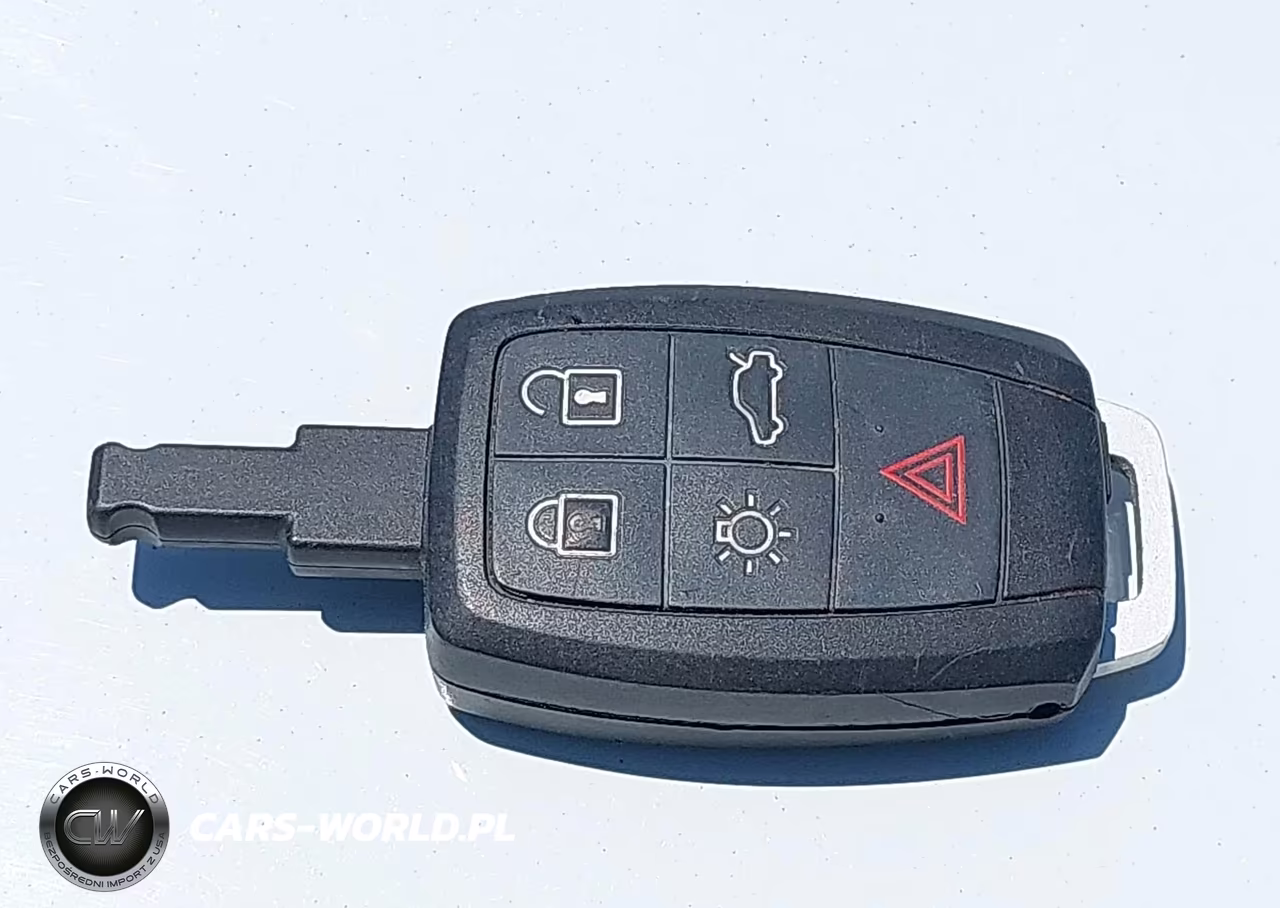 2013 Volvo C70 T5 VIN:YV1672MCXDJ144087 - 11