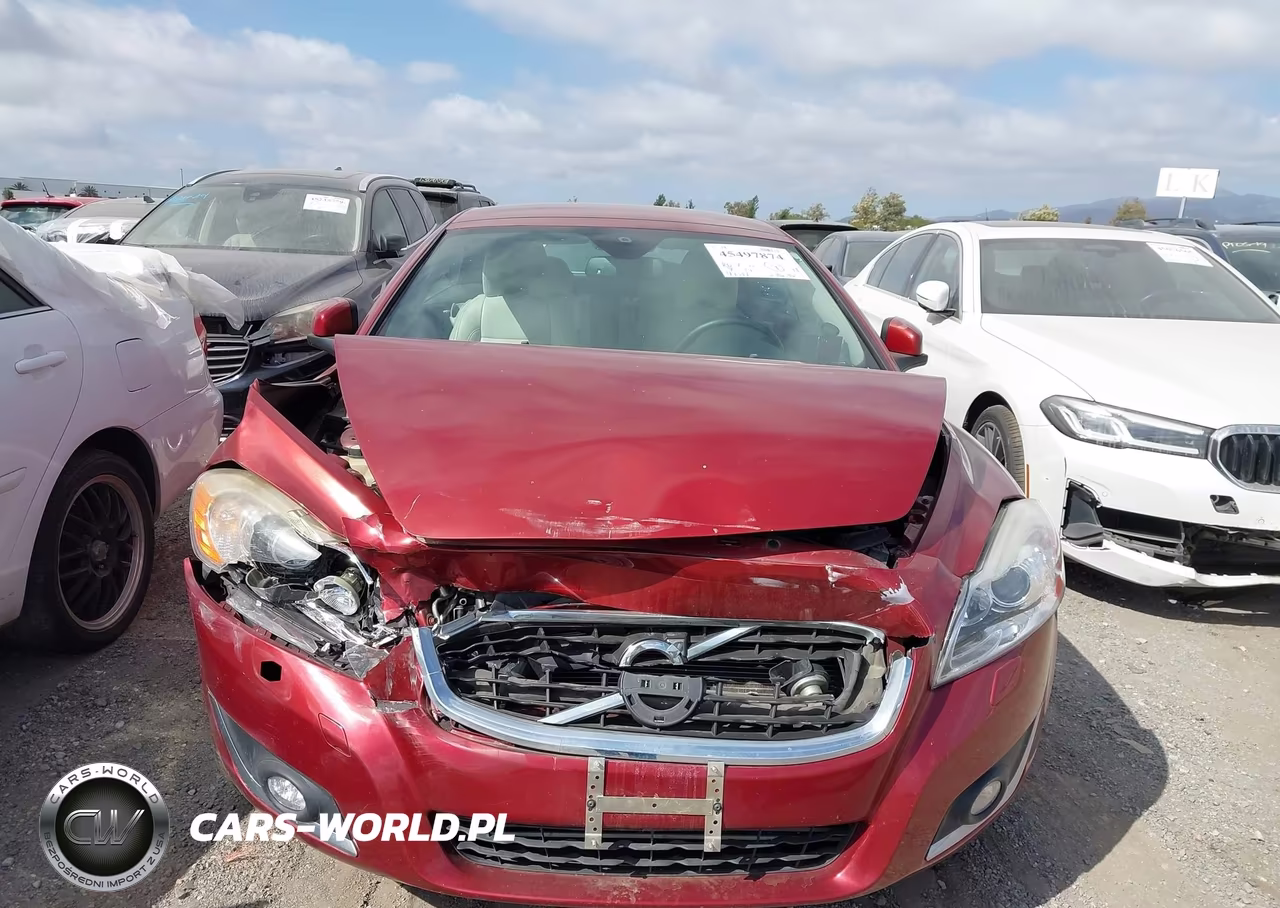 2013 Volvo C70 T5 VIN:YV1672MCXDJ144087 - 12