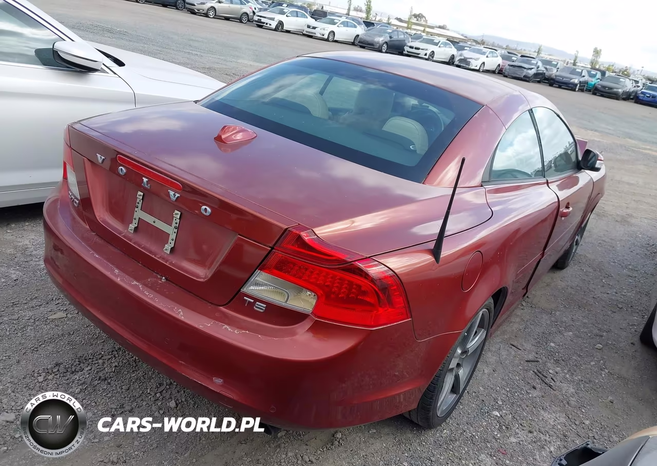 2013 Volvo C70 T5 VIN:YV1672MCXDJ144087 - 4