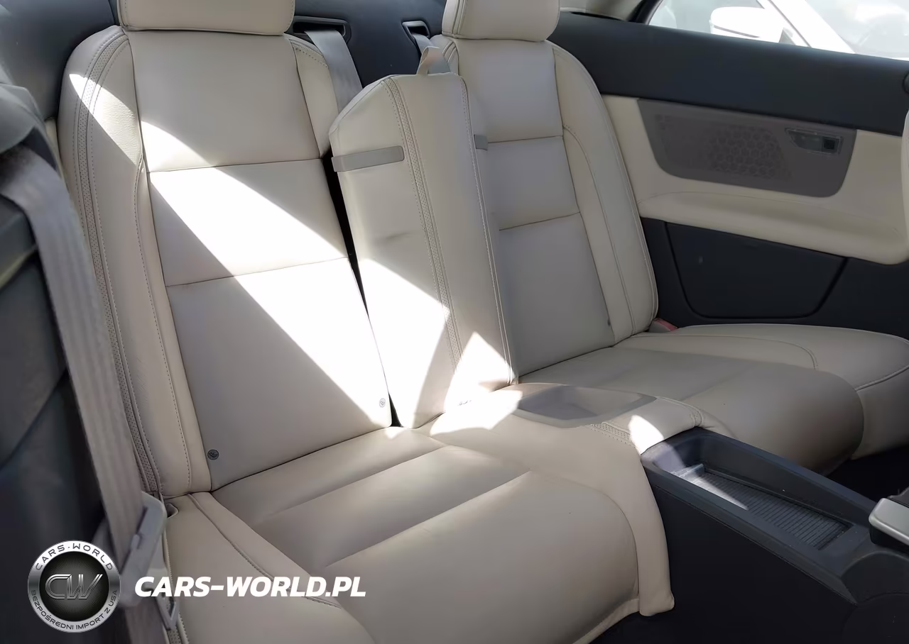 2013 Volvo C70 T5 VIN:YV1672MCXDJ144087 - 8