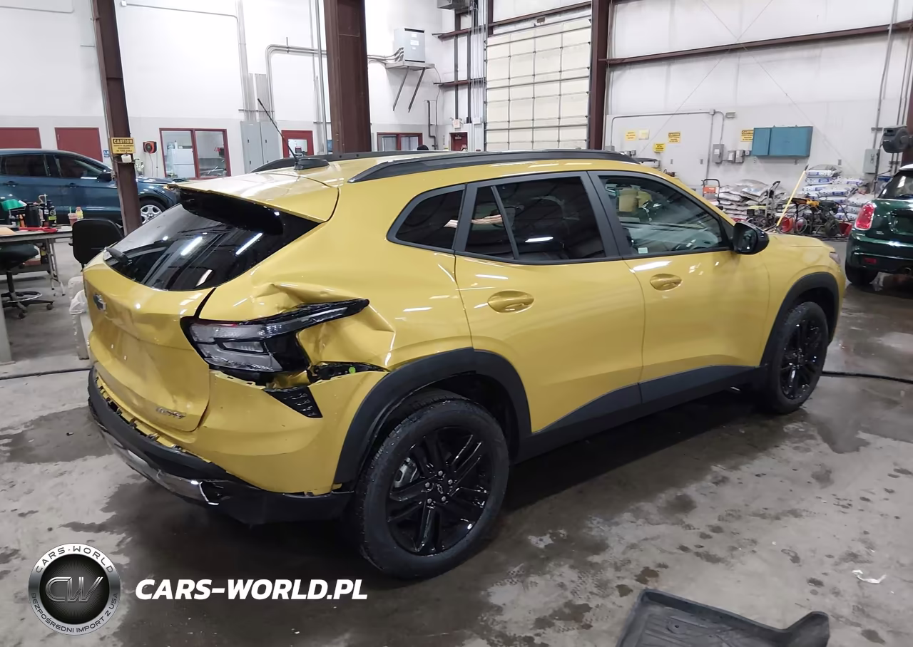 2025 Chevrolet Trax Fwd Activ VIN:KL77LKEP3SC292216 - 4