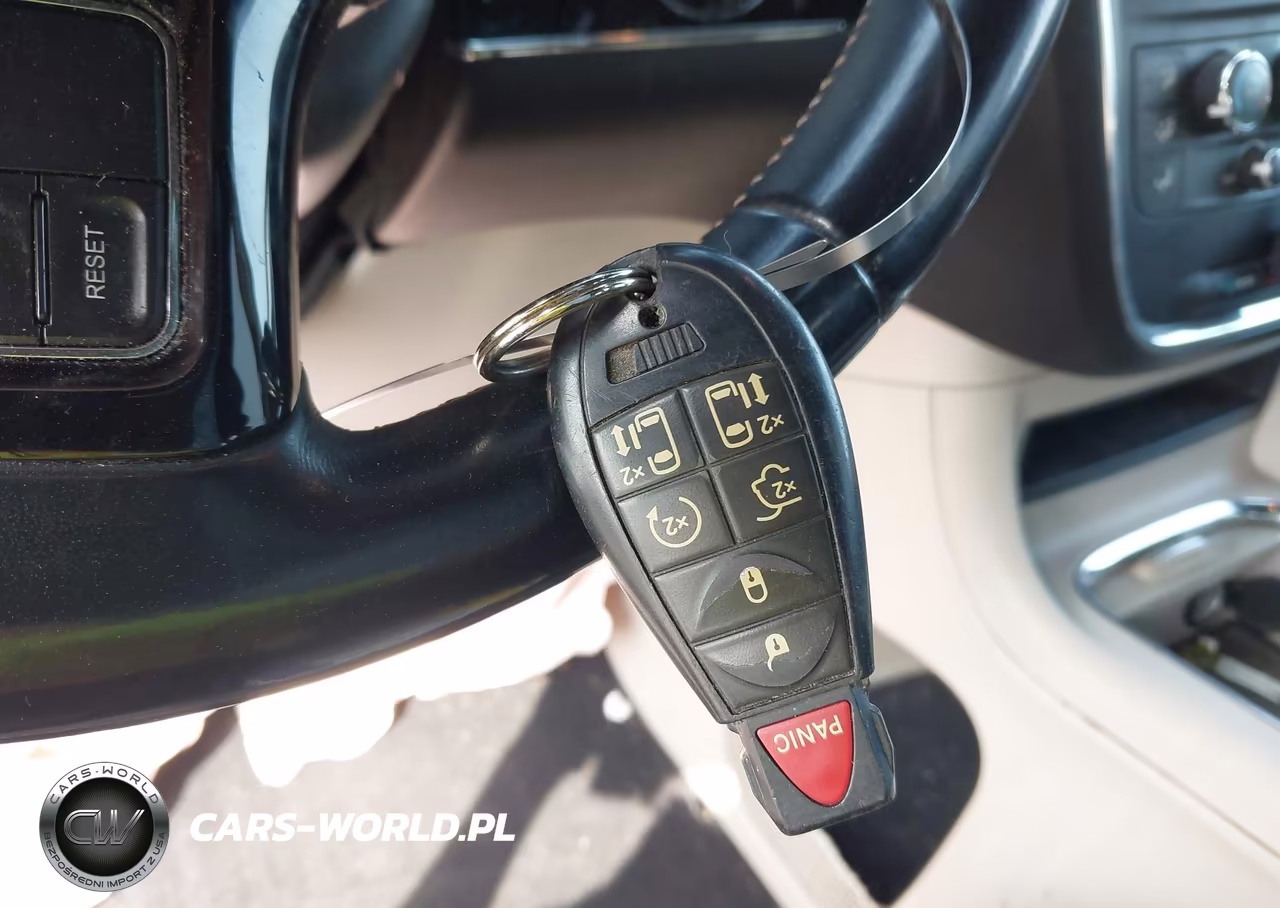 2018 Dodge Grand Caravan Sxt VIN:2C4RDGCG3JR302287 - 11