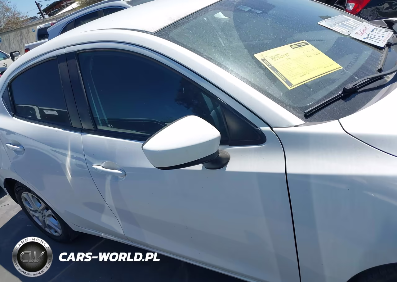 2016 Scion Ia VIN:3MYDLBZV8GY132914 - 14