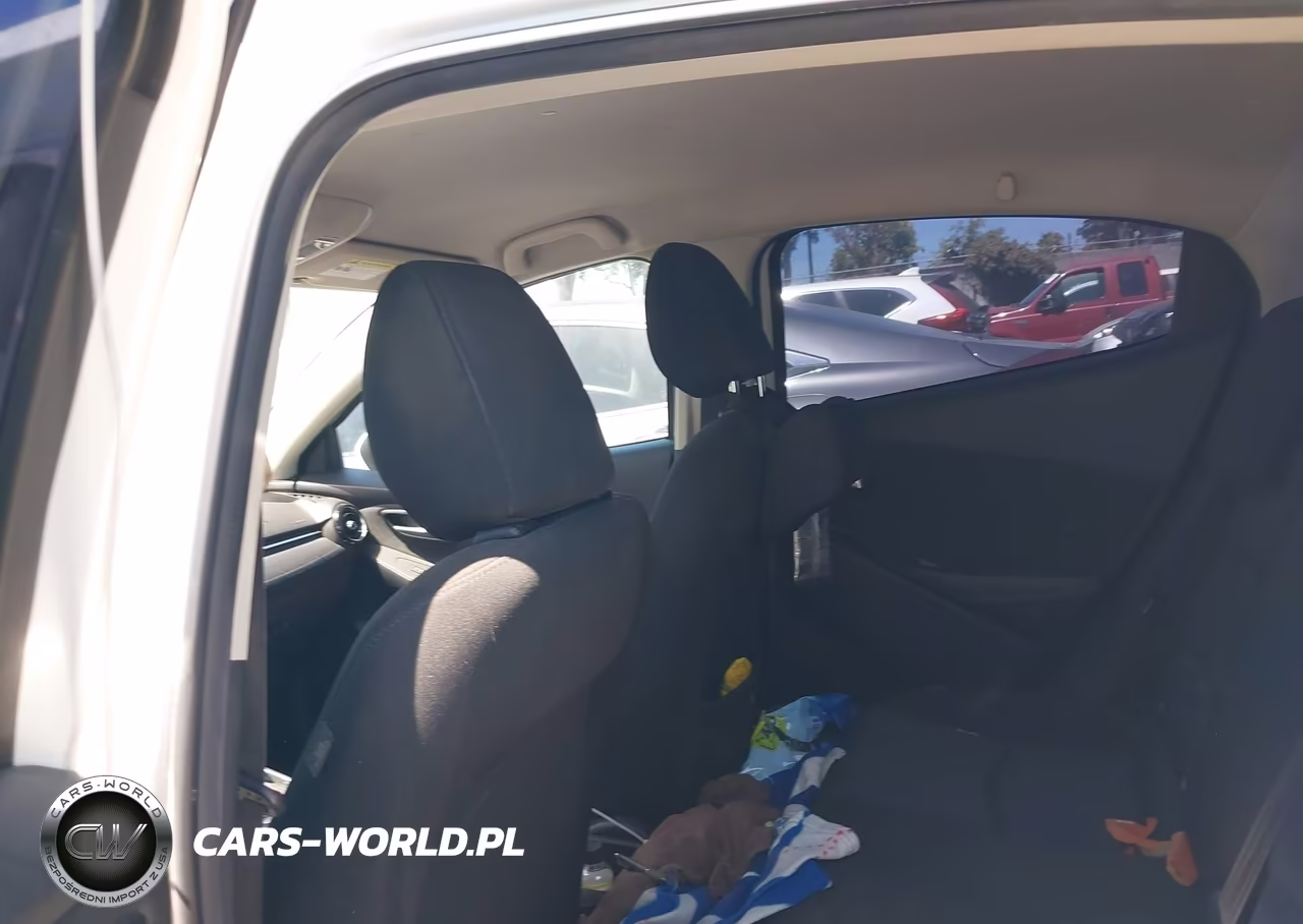 2016 Scion Ia VIN:3MYDLBZV8GY132914 - 21