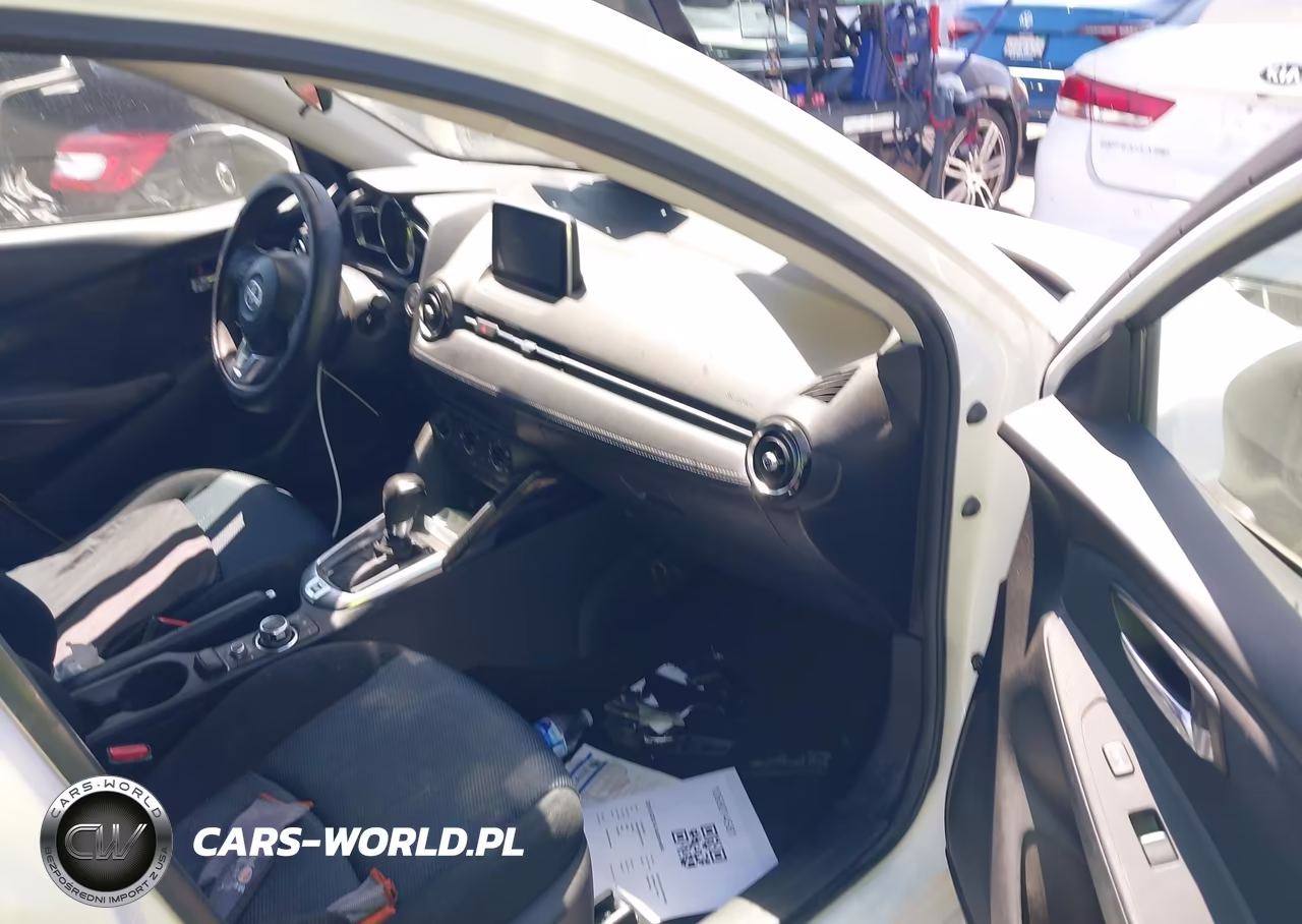 2016 Scion Ia VIN:3MYDLBZV8GY132914 - 5