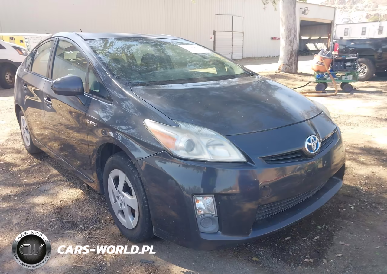 2011 Toyota Prius Two – zdjęcie 1 z 16