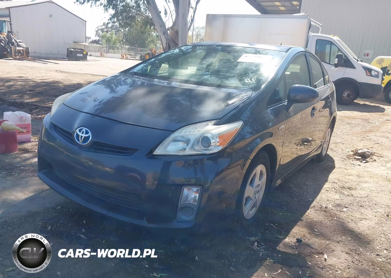 2011 Toyota Prius Two VIN:JTDKN3DU1B1410960 - 2