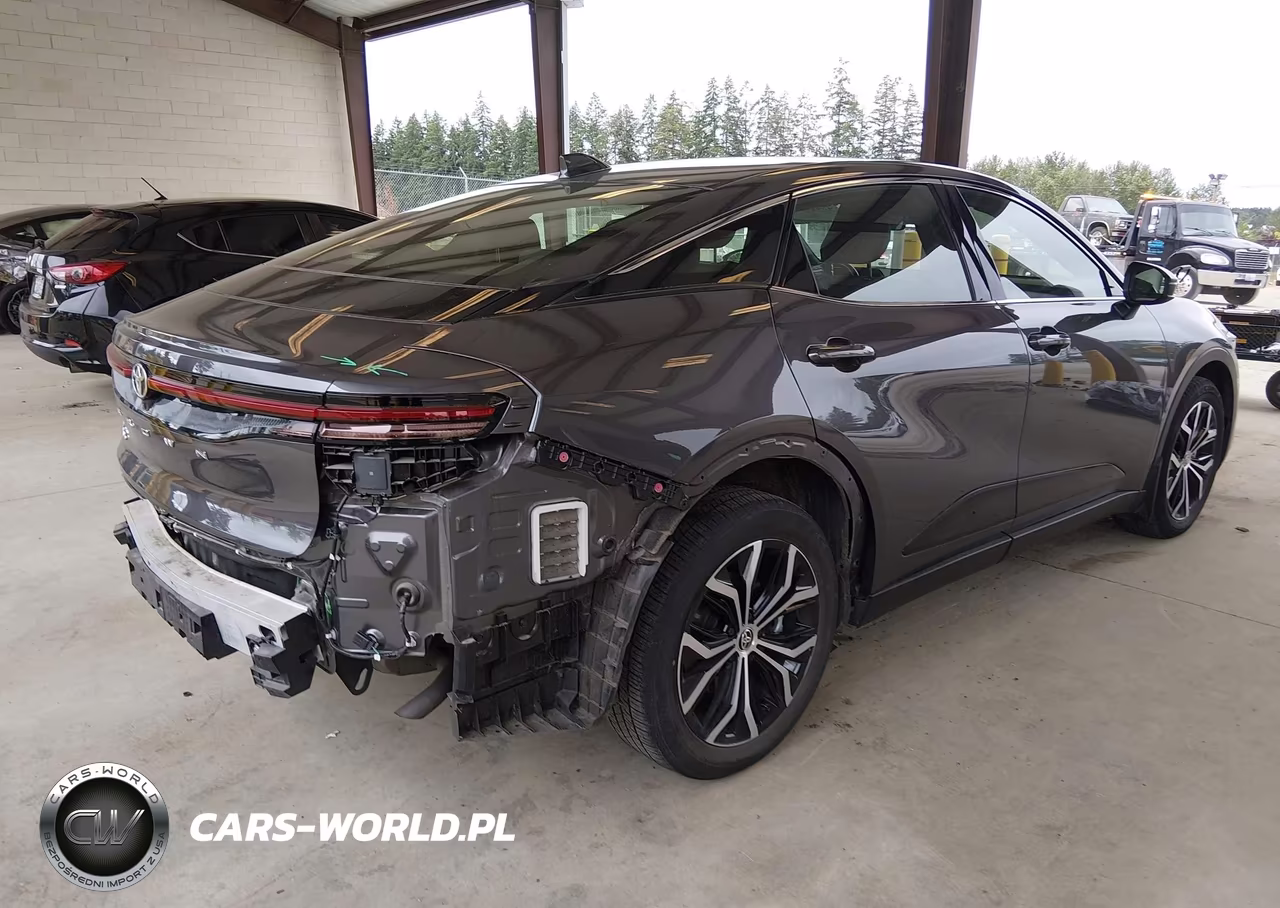 2024 Toyota Crown Xle VIN:JTDAAAAF2R3024032 - 4
