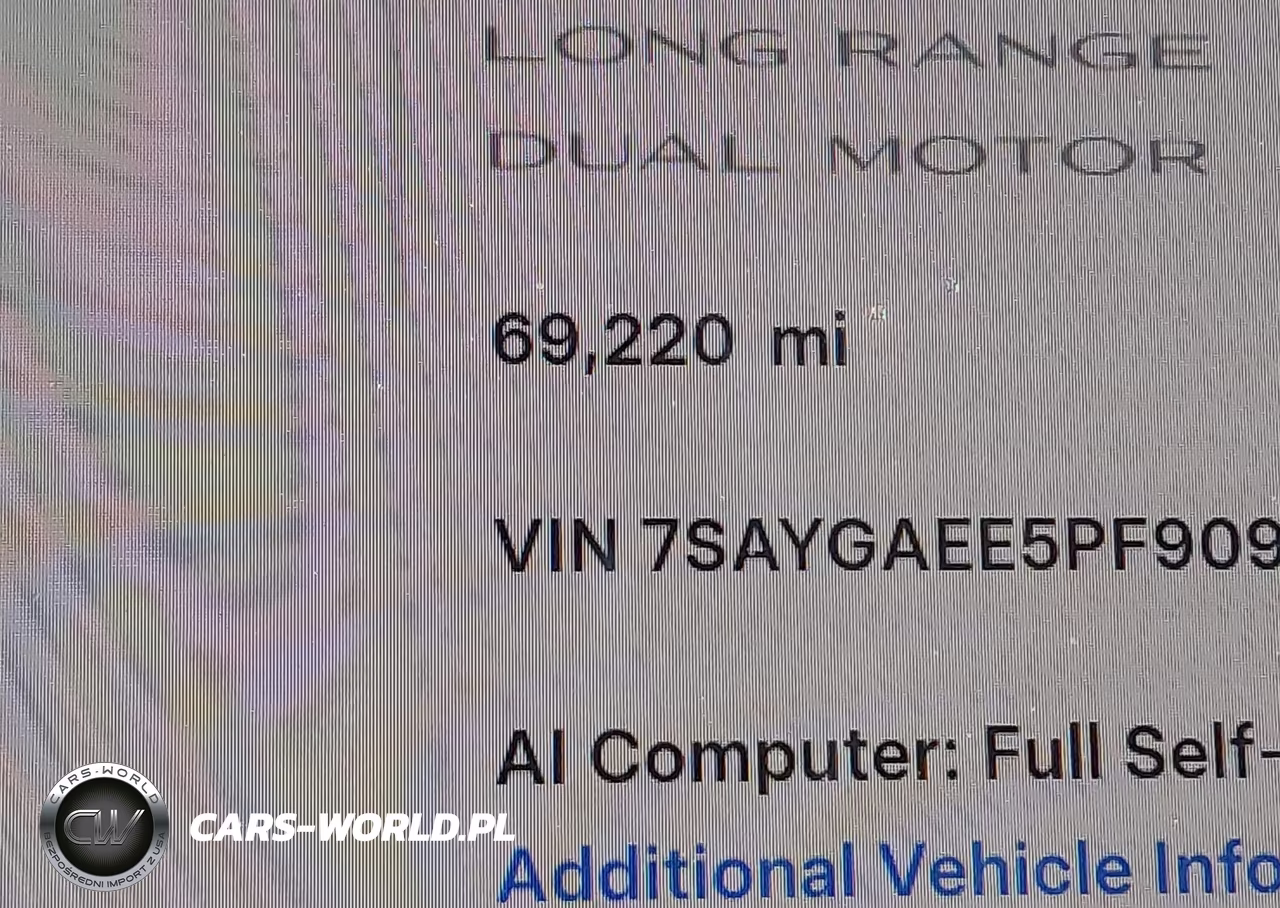 2023 Tesla Model Y Awd-Long Range Dual Motor All-Wheel Drive VIN:7SAYGAEE5PF909942 - 16
