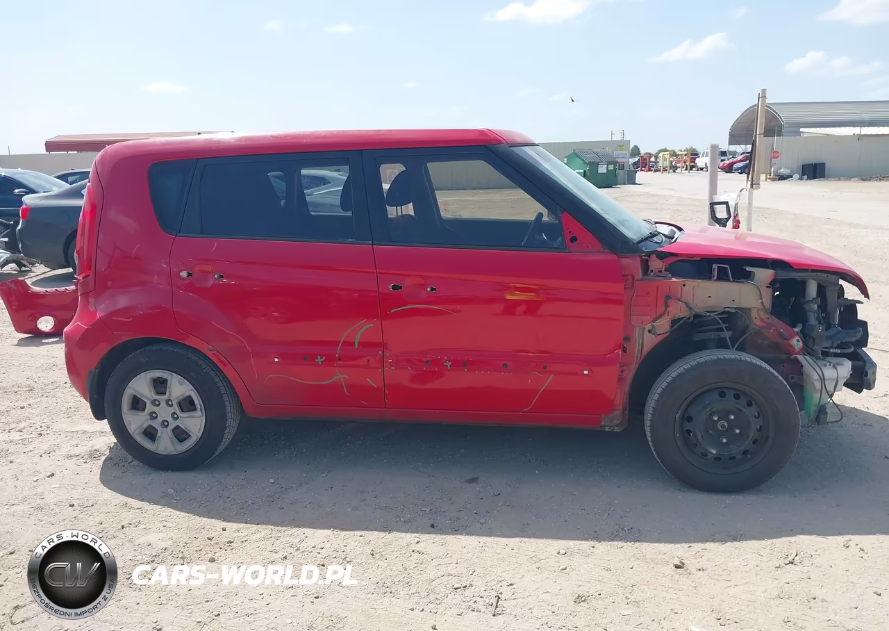 2013 Kia Soul VIN:KNDJT2A50D7617302 - 14