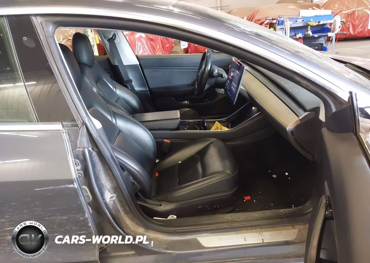 2018 Tesla Model 3 Long Range-Mid Range VIN:5YJ3E1EA9JF158037 - 5