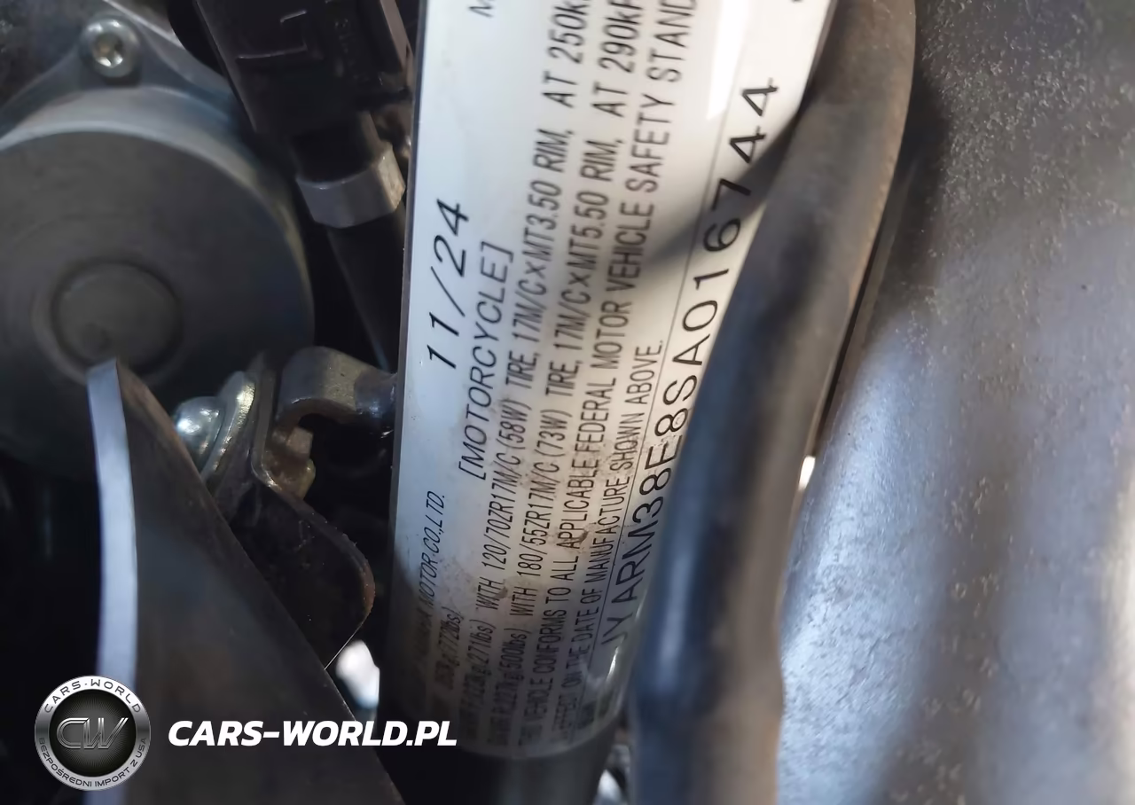 2025 Yamaha Yzfr7 VIN:JYARM38E8SA016744 - 10
