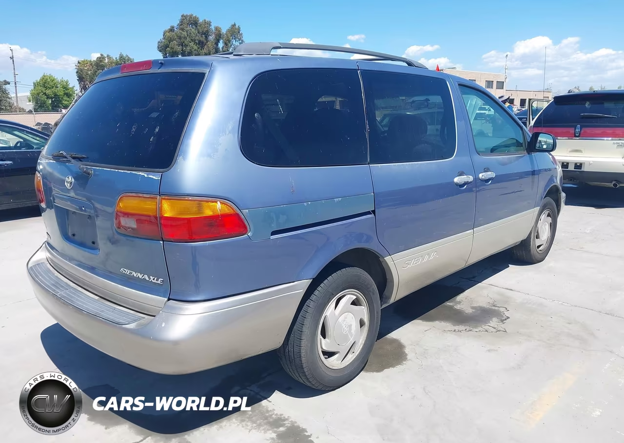 1999 Toyota Sienna Xle VIN:4T3ZF13C1XU108585 - 4