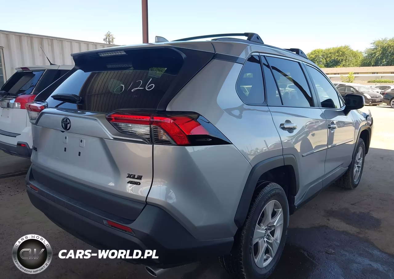 2019 Toyota Rav4 Xle VIN:2T3P1RFV0KW080126 - 4
