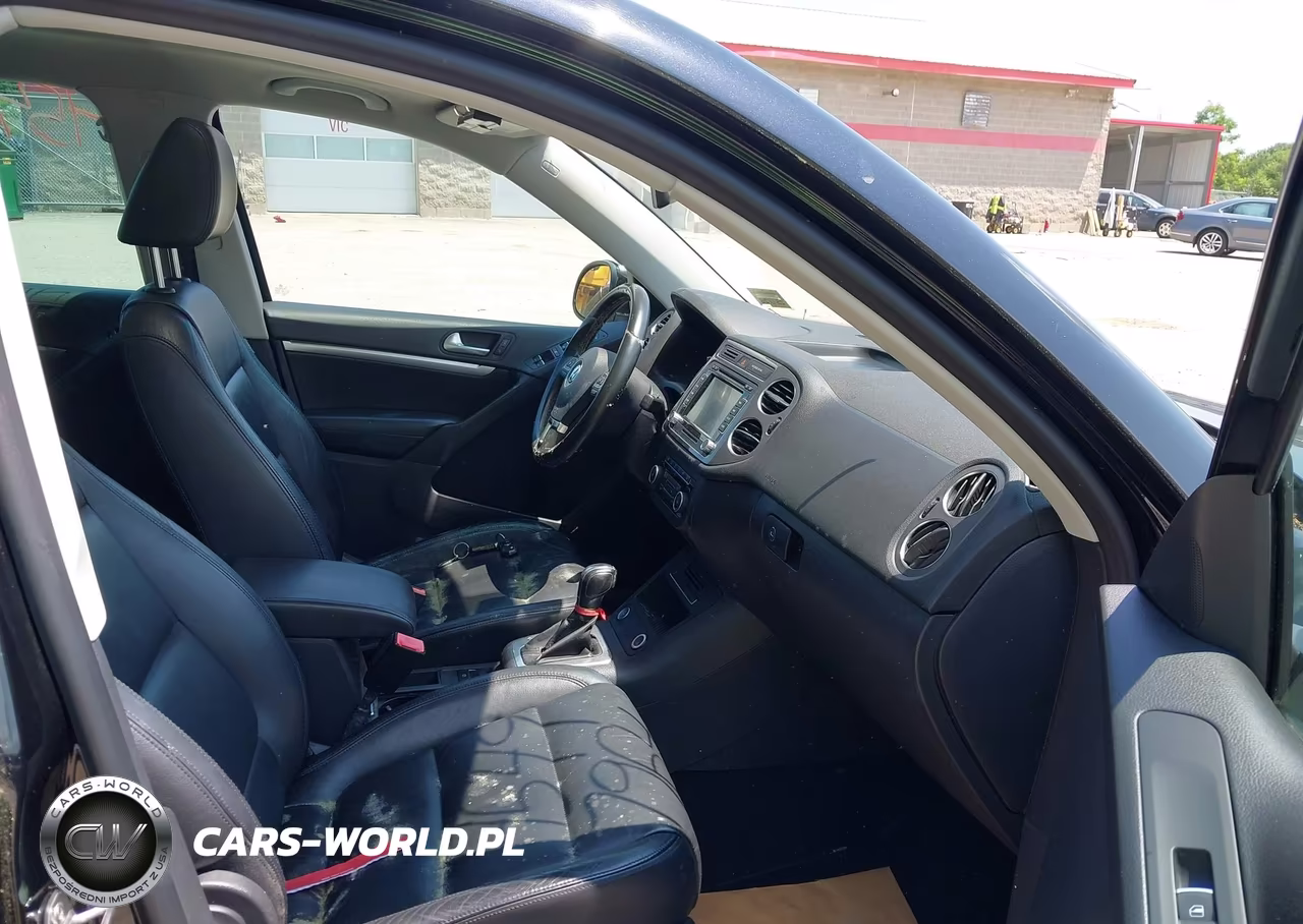 2012 Volkswagen Tiguan Sel VIN:WVGBV7AX2CW591895 - 5