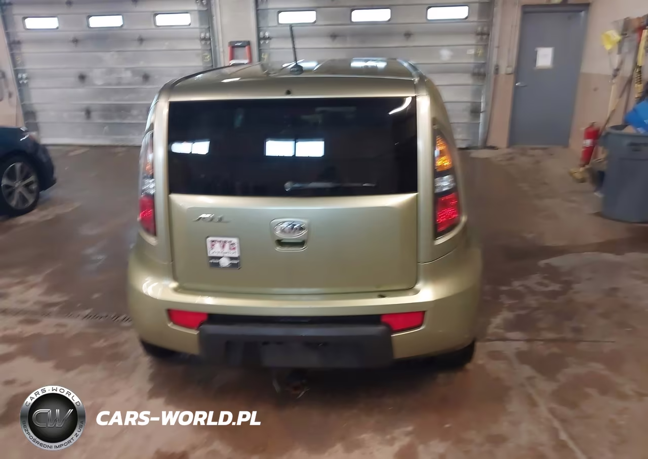 2010 Kia Soul ! VIN:KNDJT2A27A7075259 - 16