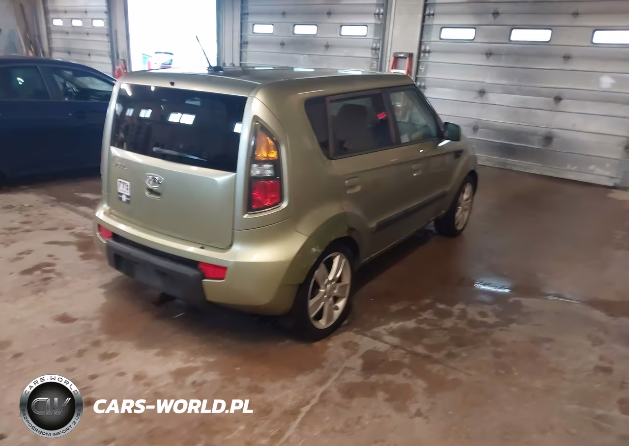 2010 Kia Soul ! VIN:KNDJT2A27A7075259 - 4