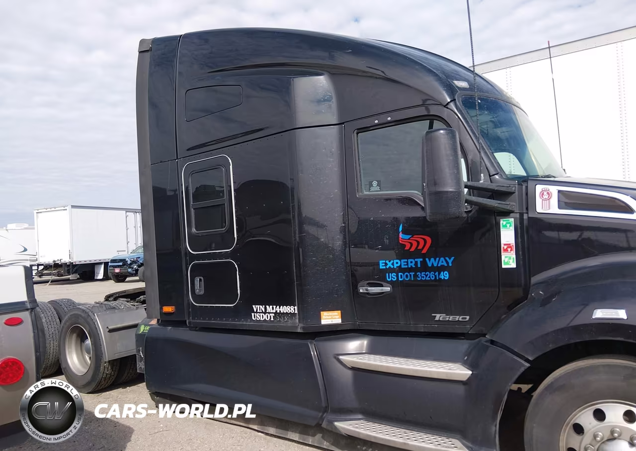 2021 Kenworth T680 VIN:1XKYDP9X3MJ440881 - 15