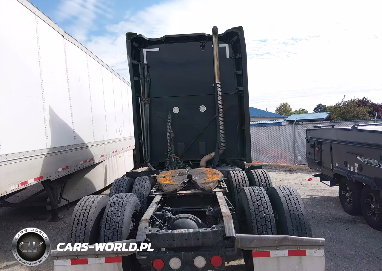 2021 Kenworth T680 VIN:1XKYDP9X3MJ440881 - 17