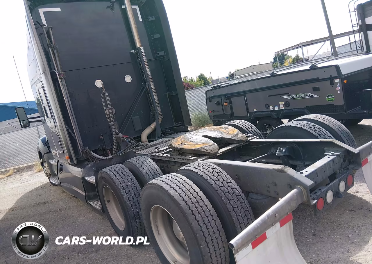 2021 Kenworth T680 VIN:1XKYDP9X3MJ440881 - 3