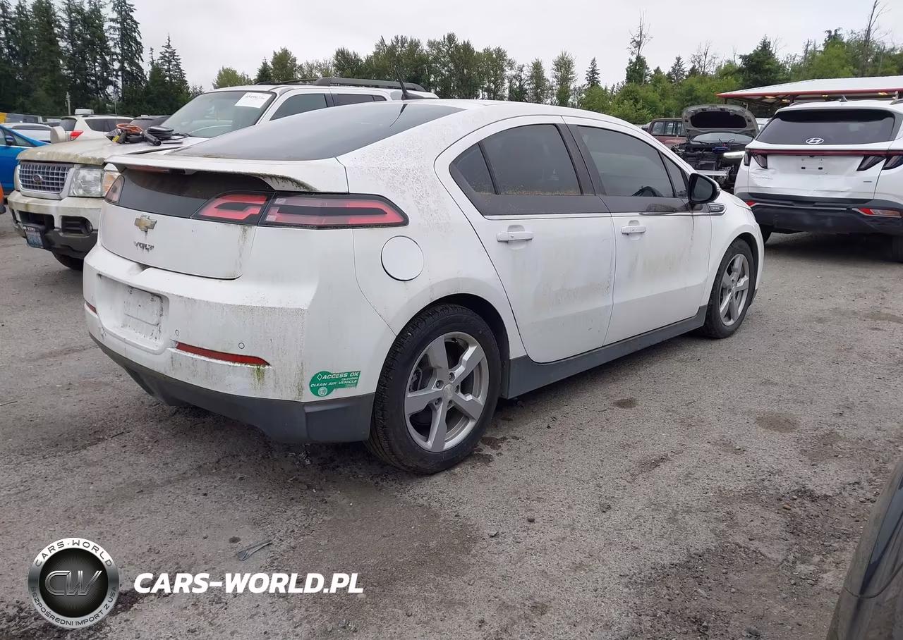 2013 Chevrolet Volt VIN:1G1RH6E48DU111742 - 4