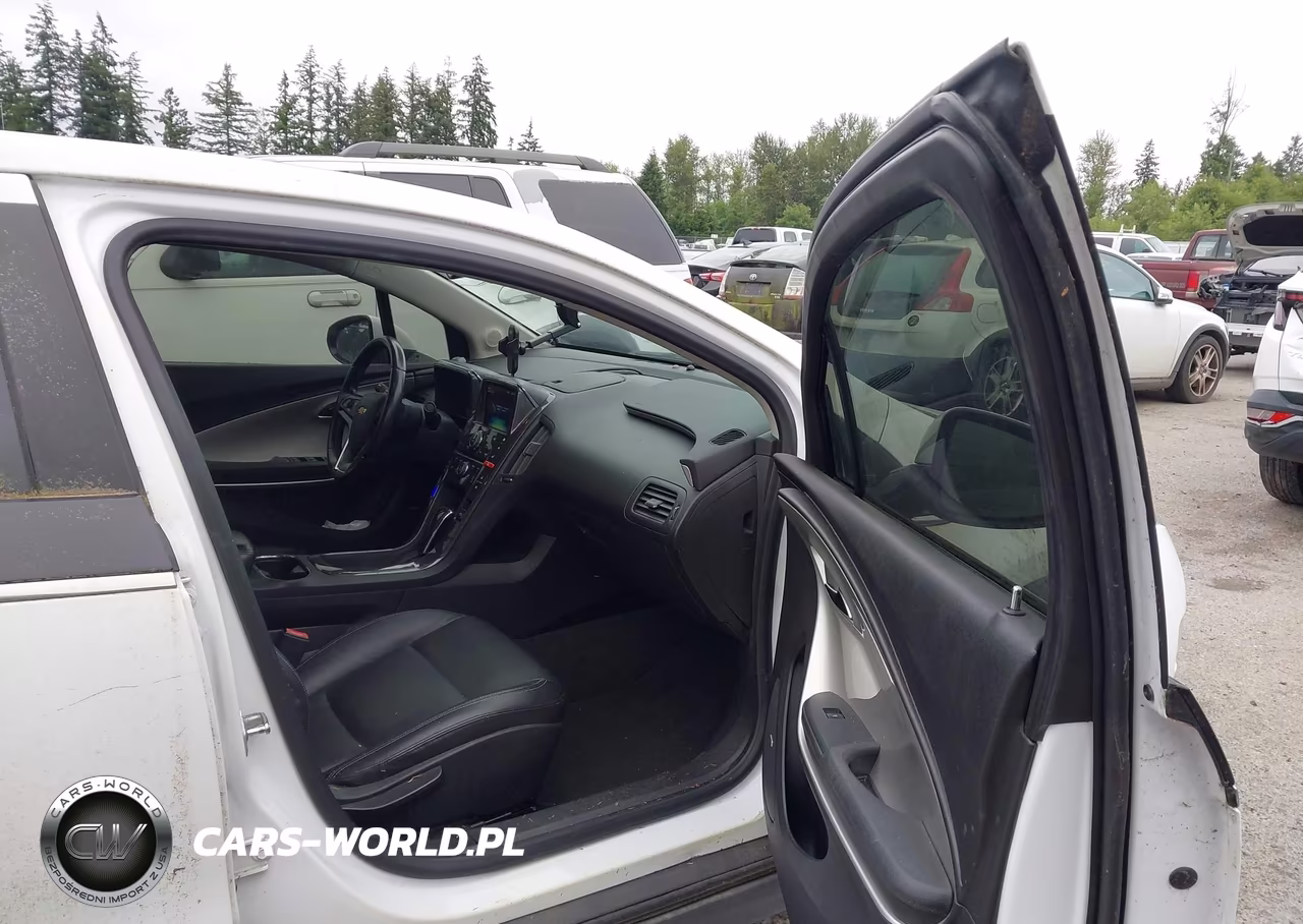 2013 Chevrolet Volt VIN:1G1RH6E48DU111742 - 5