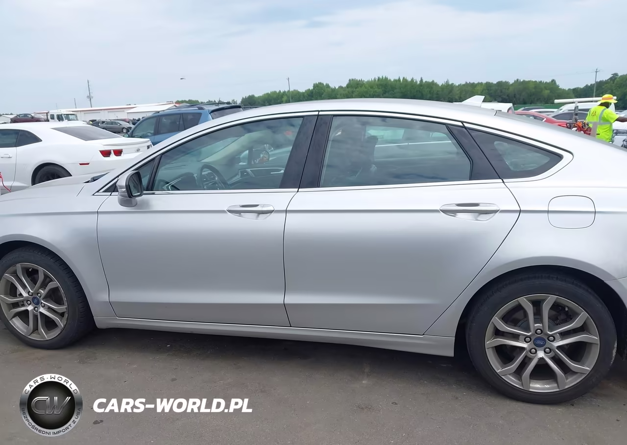 2019 Ford Fusion Sel VIN:3FA6P0CD8KR118164 - 14