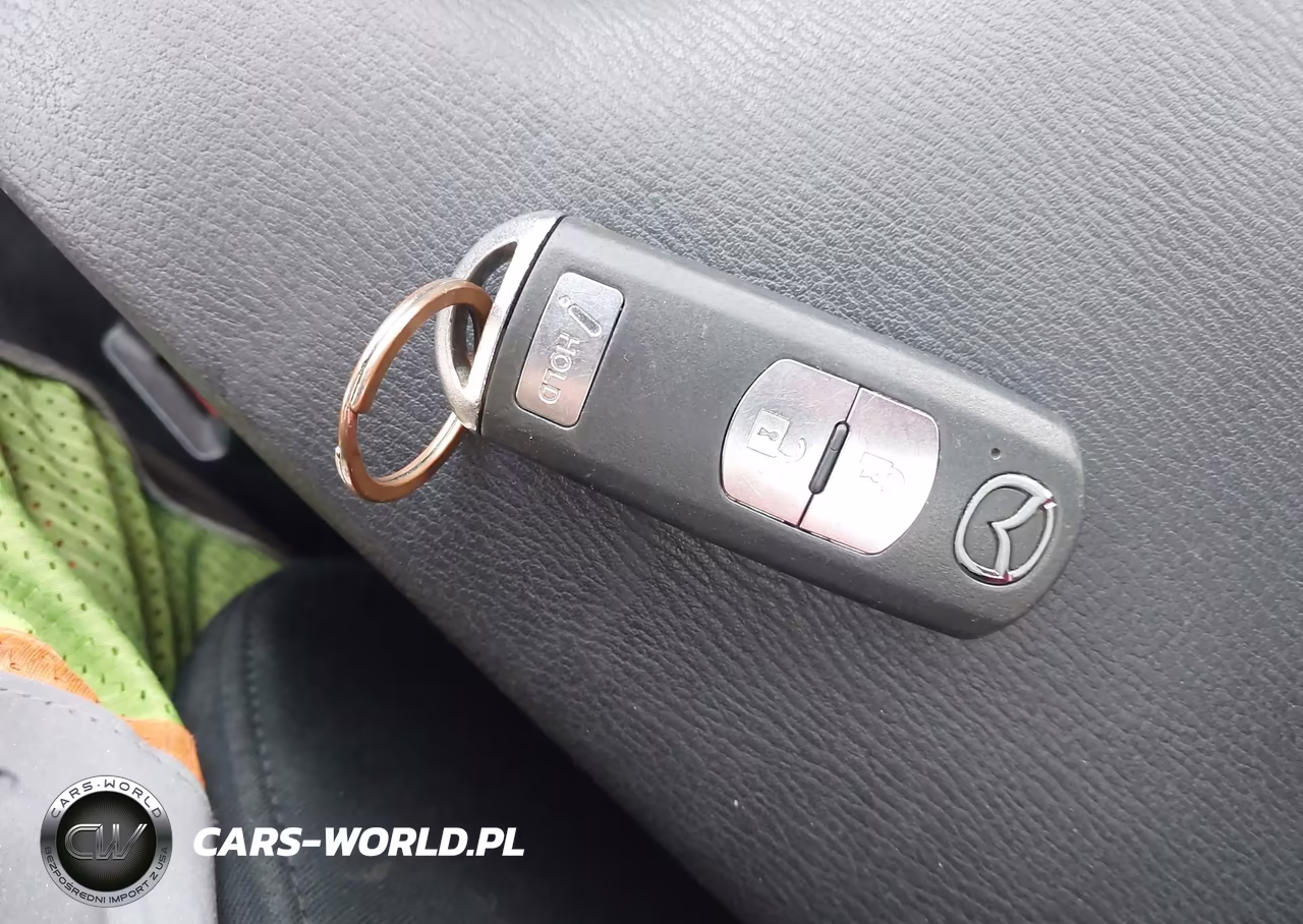 2014 Mazda Mazda3 I Touring VIN:JM1BM1L75E1213149 - 11