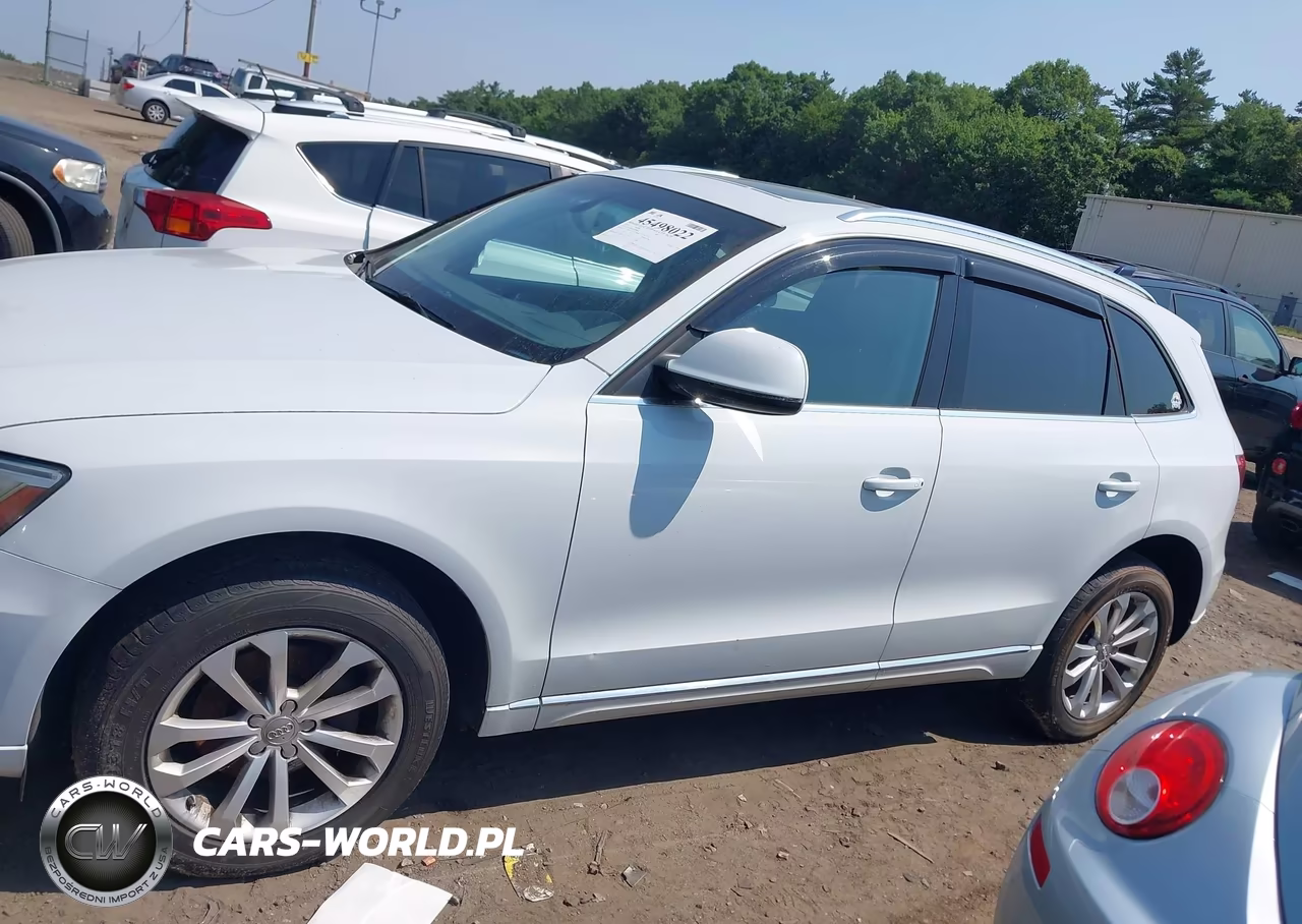 2014 Audi Q5 2.0T Premium VIN:WA1LFAFP0EA080661 - 14