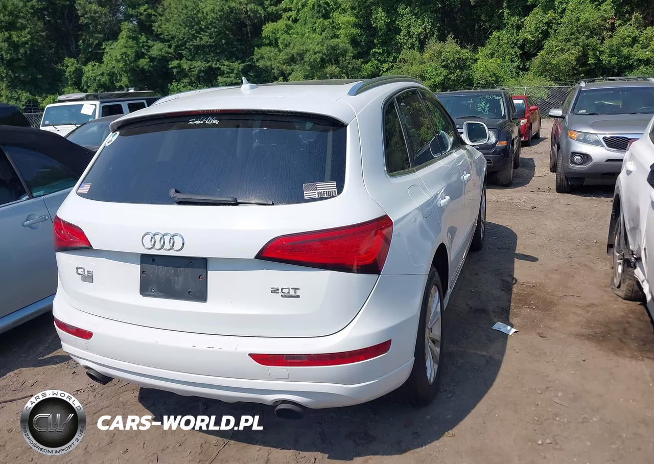 2014 Audi Q5 2.0T Premium VIN:WA1LFAFP0EA080661 - 4