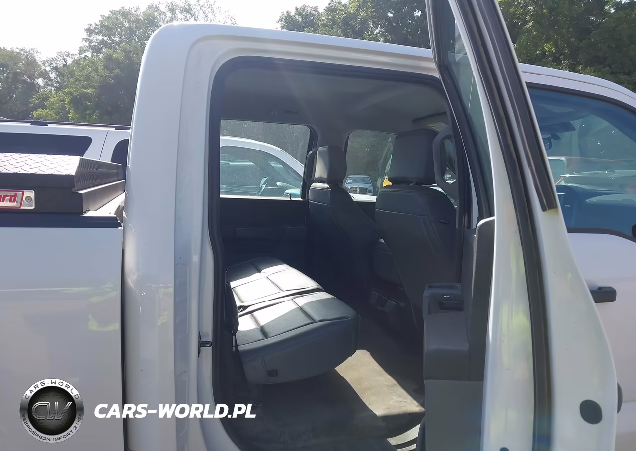 2025 Ford F-150 Xl VIN:1FTFW1L50SKE16367 - 8