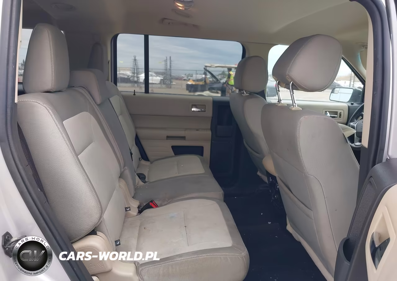 2018 Ford Flex Se VIN:2FMGK5B88JBA19092 - 8