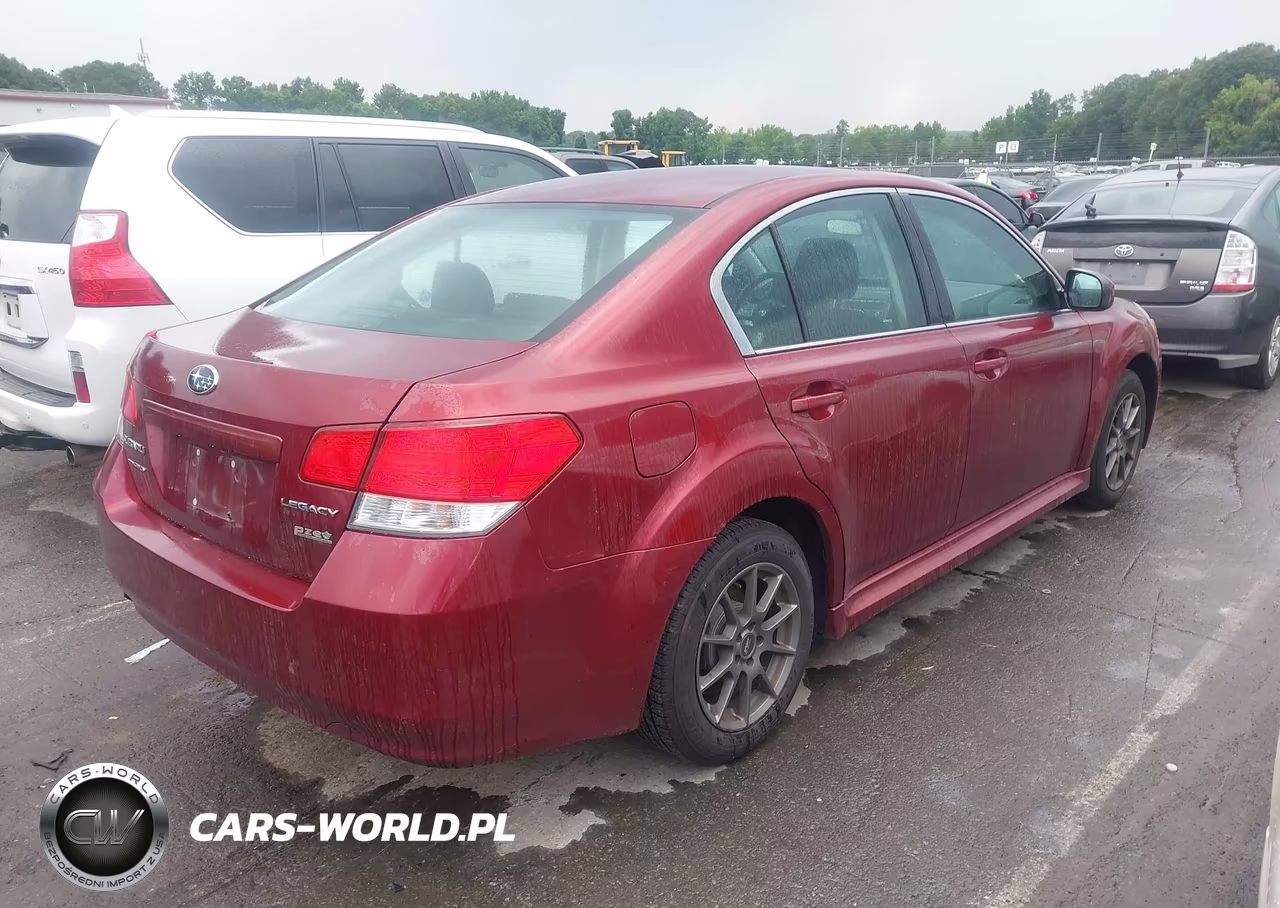 2011 Subaru Legacy 2.5I Premium VIN:4S3BMBC6XB3240702 - 4