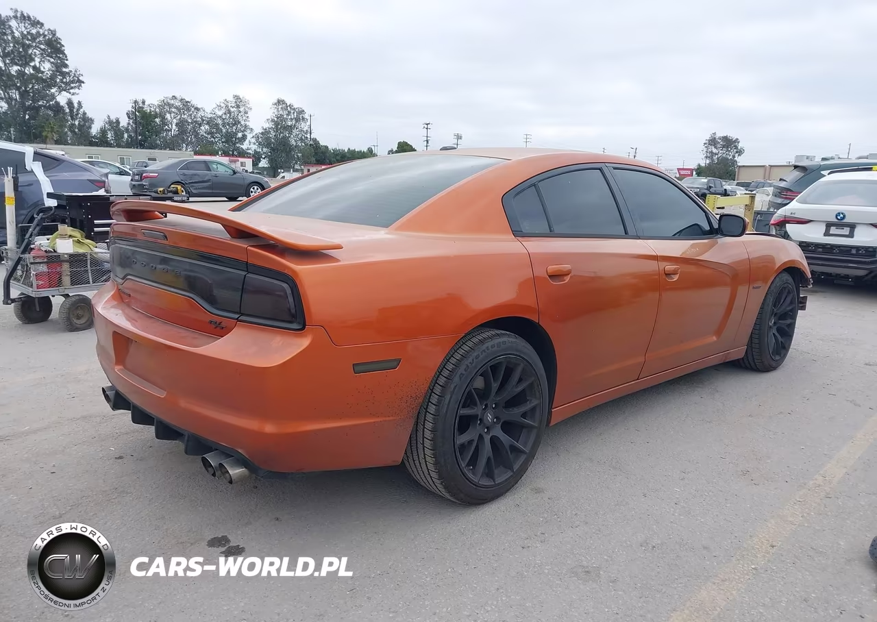 2011 Dodge Charger R-T VIN:2B3CL5CTXBH609202 - 4