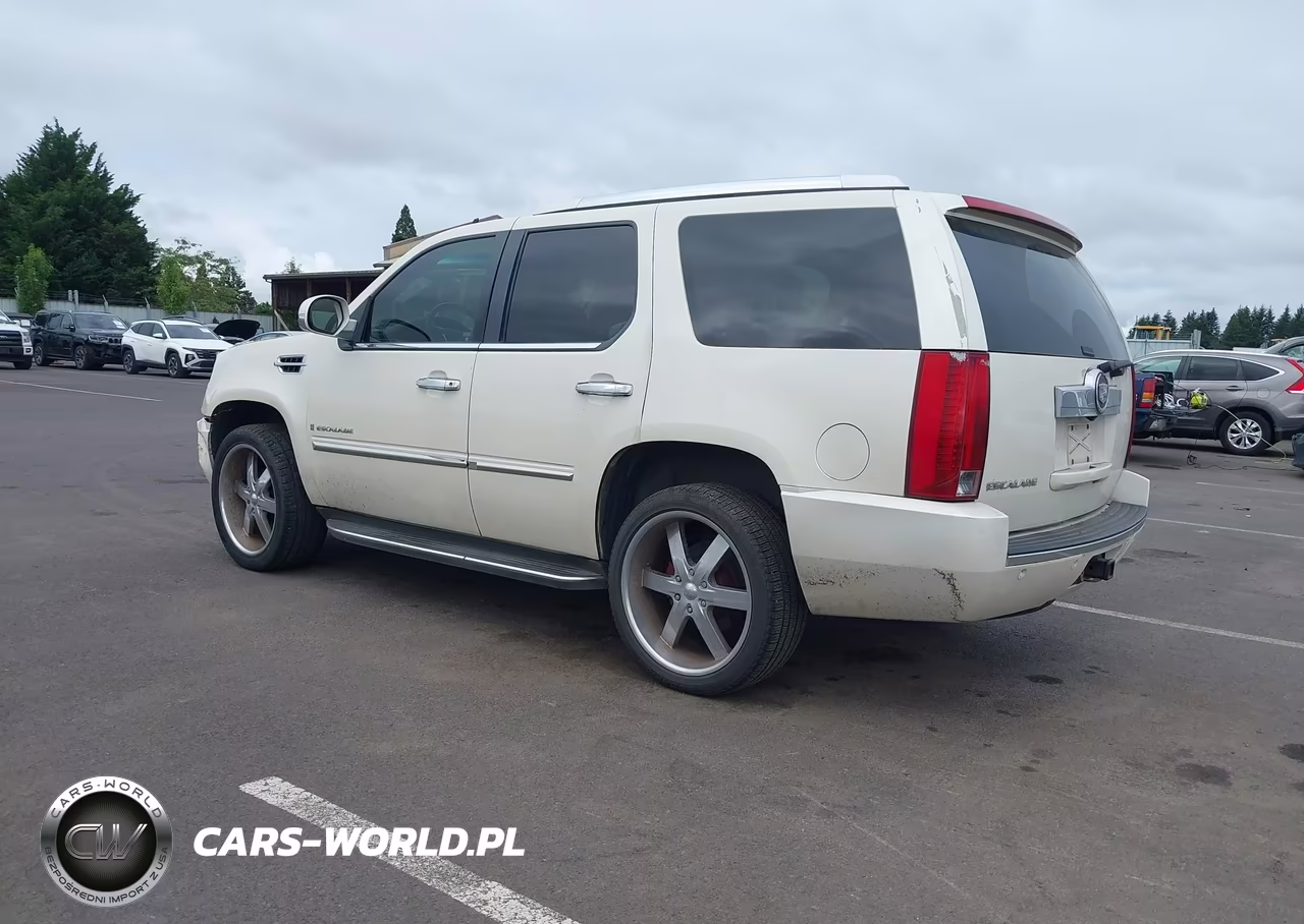 2007 Cadillac Escalade Standard VIN:1GYEC63887R354821 - 3